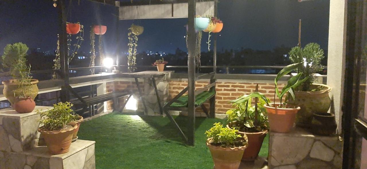 Looniva Guest House Lalitpur Exterior foto